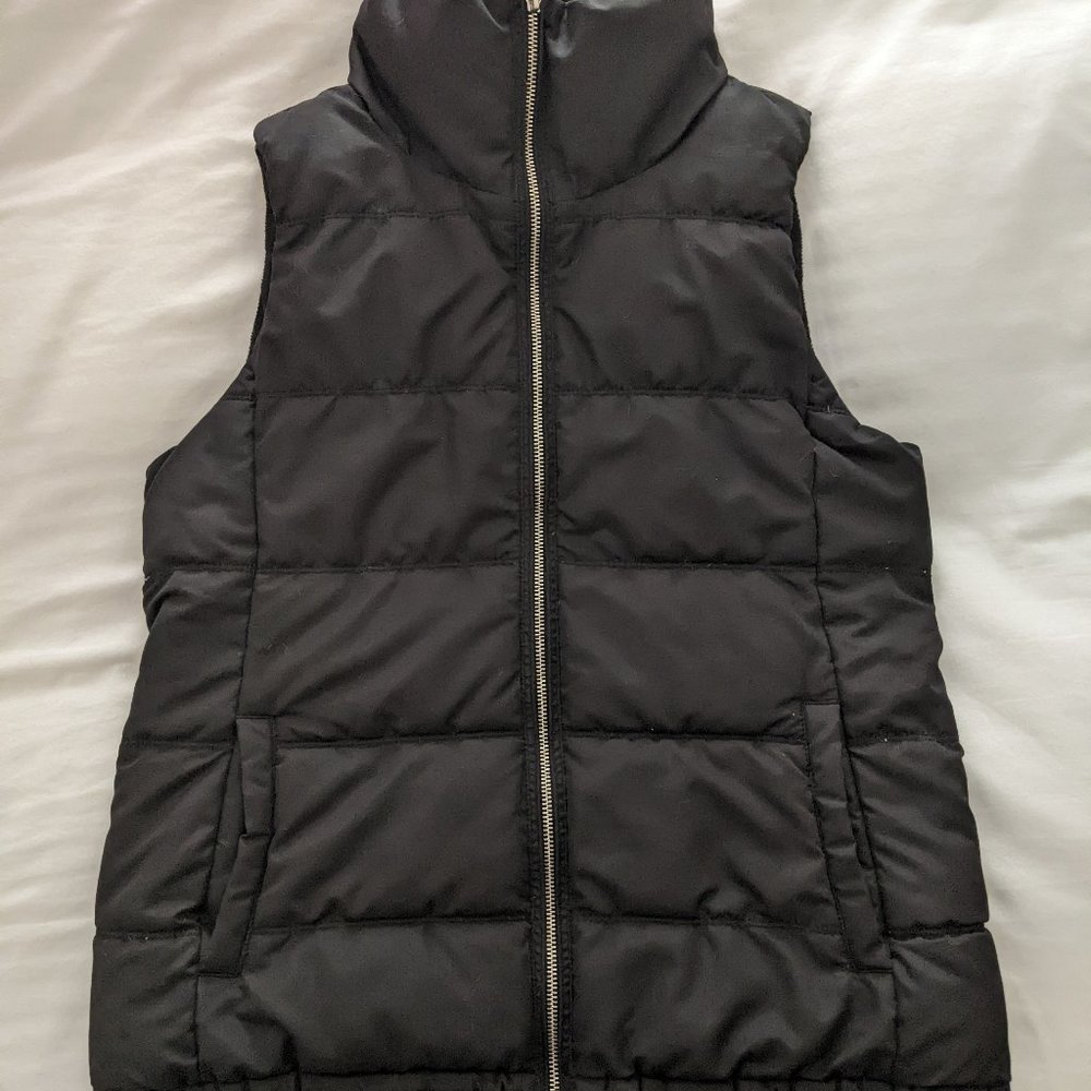 Old Navy, Black puff vest -women size medium